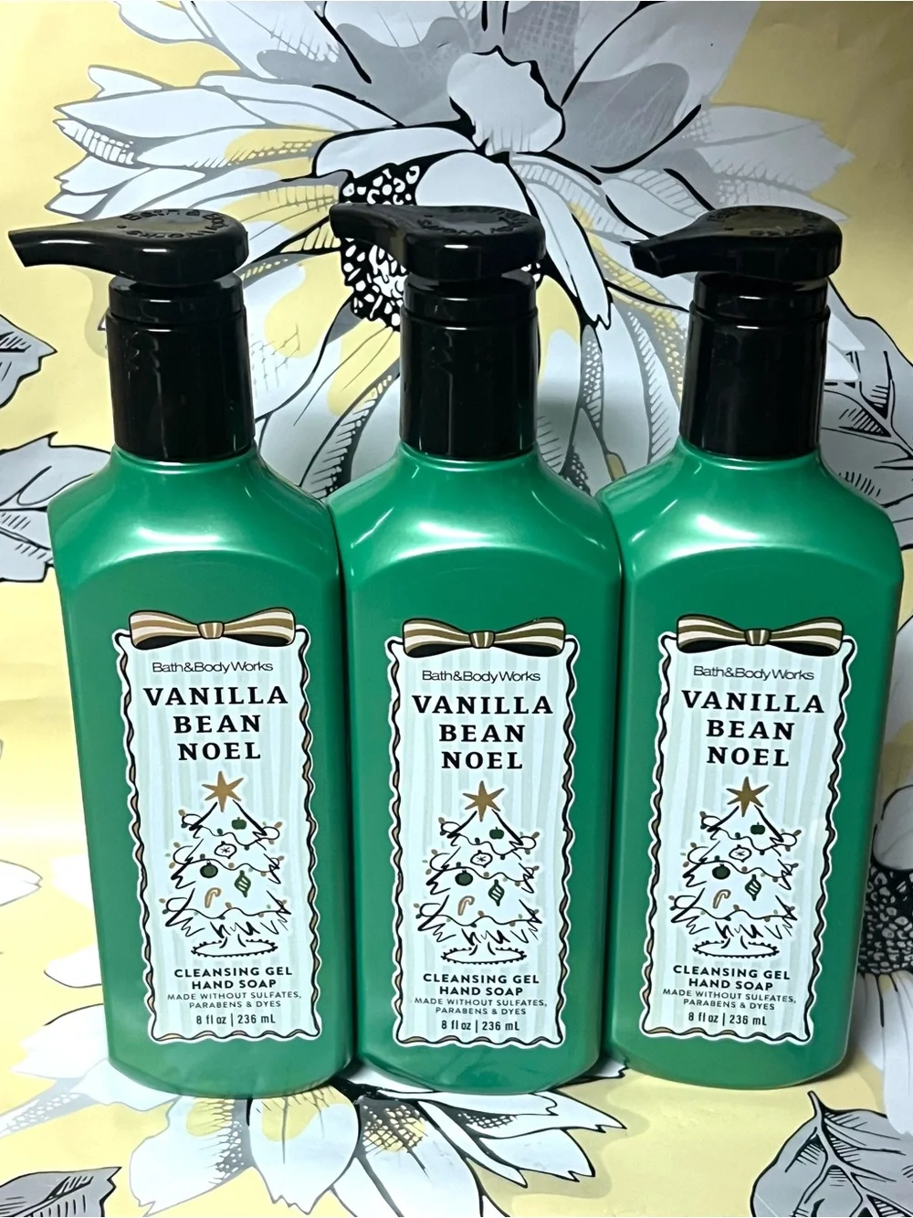 2 Bath & Body Works Vanilla Bean Noel Cleansing Gel Hand Soap
